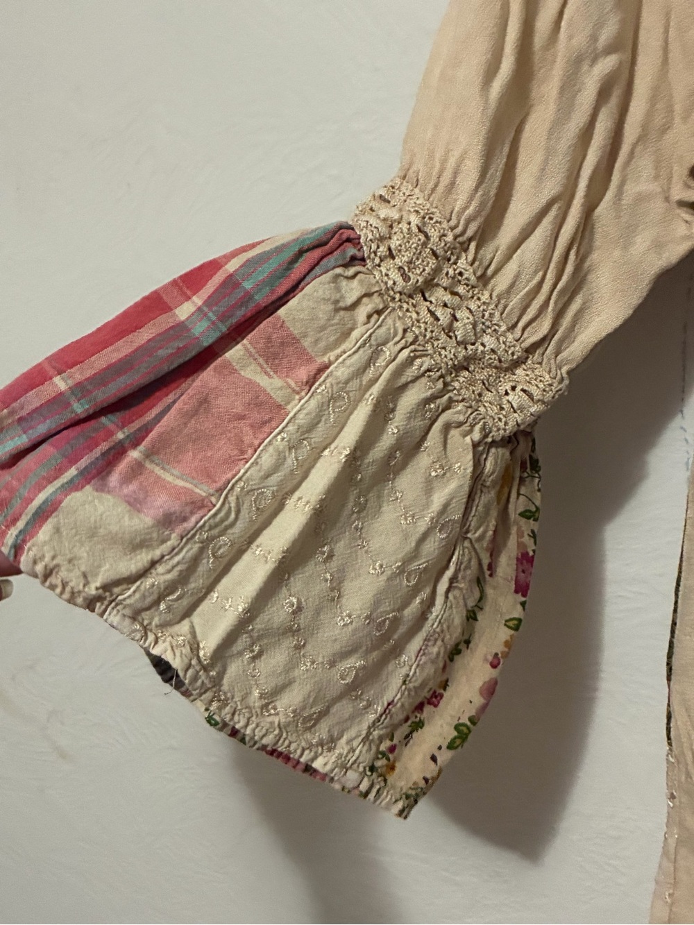 Young Threads Patchwork Bohemian Blouse Floral Plaid Crotchet Detail Small - Picture 8 of 10